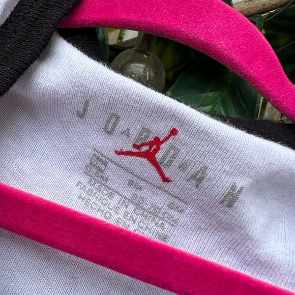 🔶 10/$35- Air Jordan Cotton Bodysuit - Picture 2 of 2